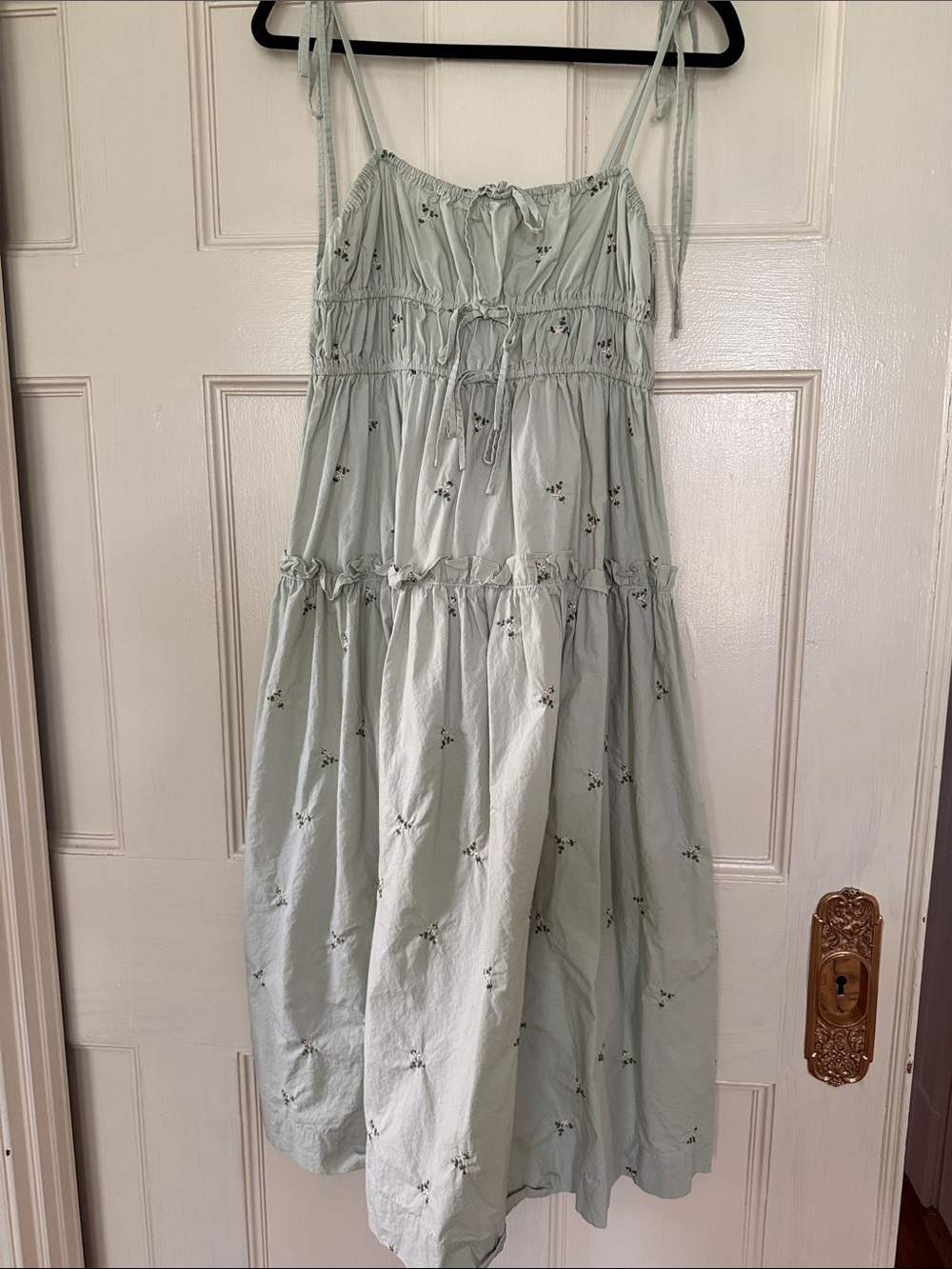 En Saison Light Sage Tiered Tie-Shoulder Midi Dress